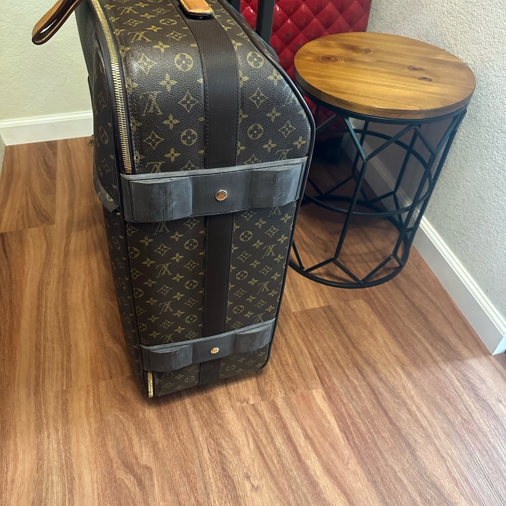 Louis Vuitton Suitcase - Picture 2 of 7